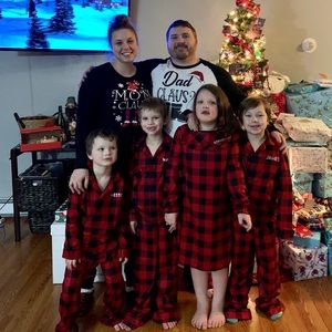 Meet your Posher, Holly